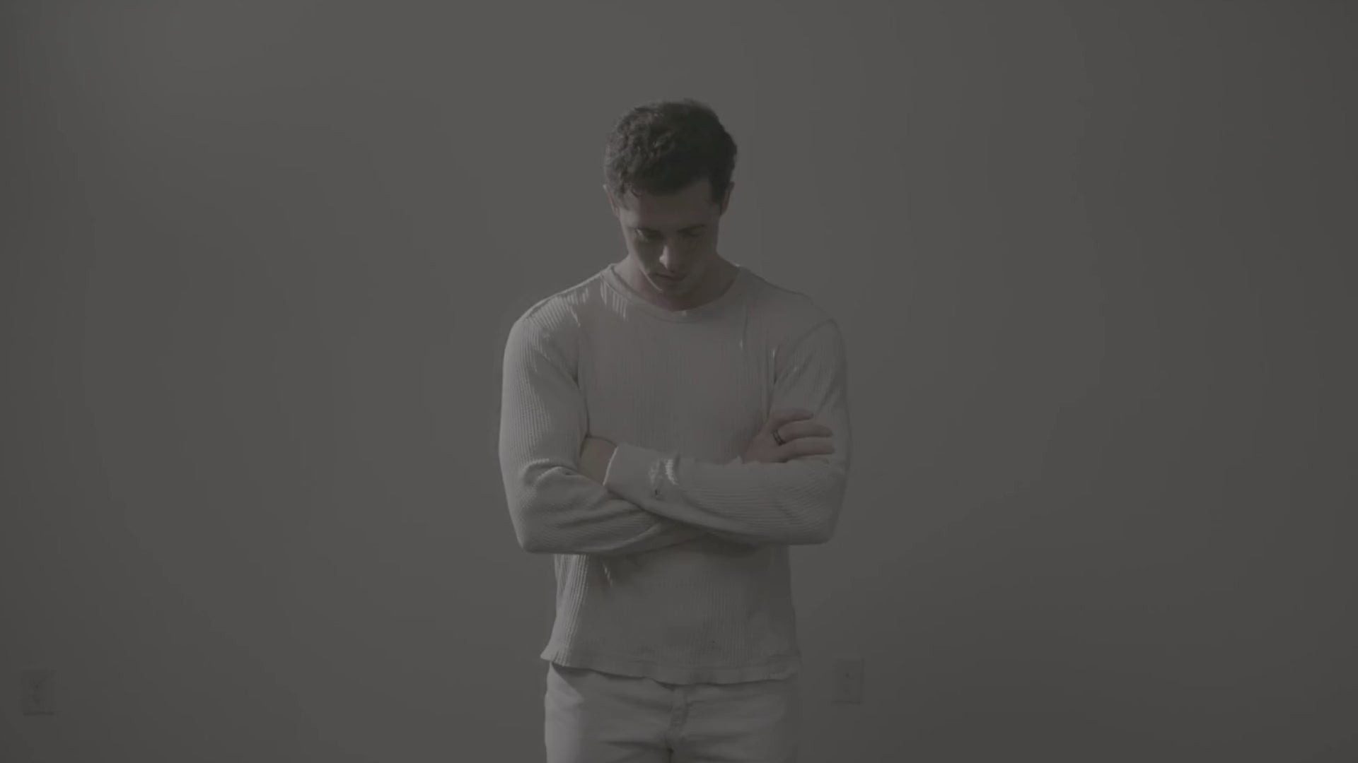 Load video: Daydreaming In The Dark 1-minute video promo
